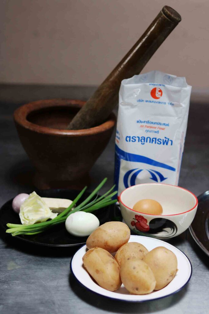 Recept: Potatisdumplings från Myanmar (aloo ket tha late kyaw)