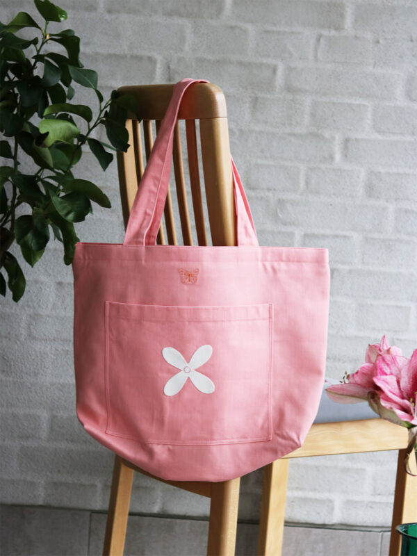 Daisies Tote Bag - Pink - CWSG - Fair Fashion - Mitzie Mee Shop