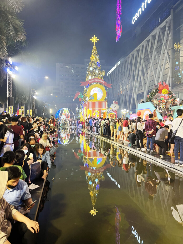 Nyårsafton i Bangkok och CentralWorld Countdown