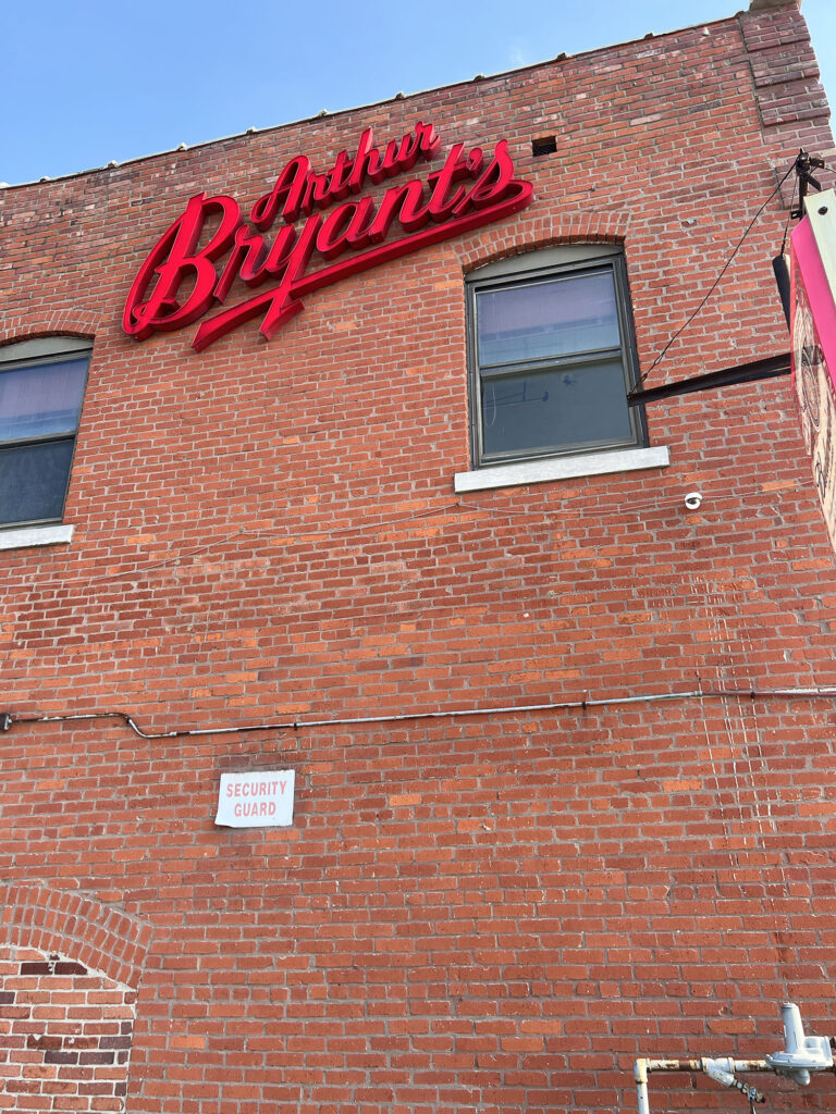 Arthur Bryant’s – Old school barbecue i Kansas City